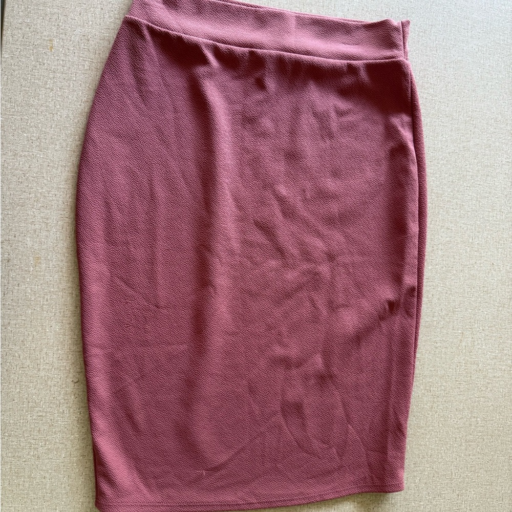 Chic Dusty Rose Pencil Skirt